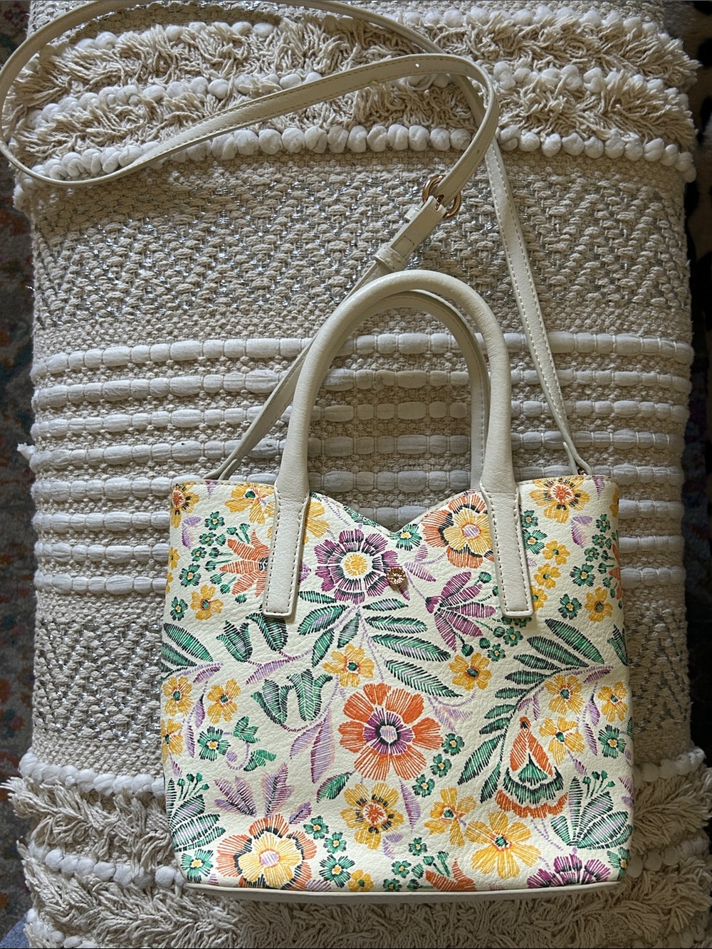 LC Lauren Conrad Cream Floral Embroidered Look Satchel